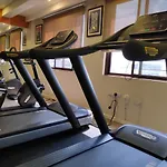 Razana Hotel