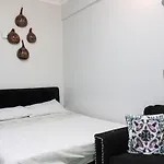 Ruthie\'S Apartment