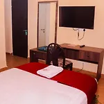 Sakina Hotel