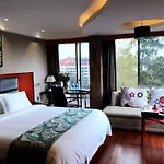 Swiss International Lenana Mount Nairobi