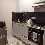 Luxore Comfy Studio Apartment Close To The Airport
