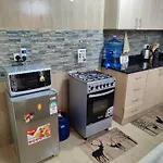 N&N Luxury Suites Studio