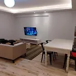 Salma\'S Airbnb