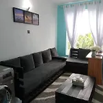 Coco Residence -Serviced One Bedroom Apartment