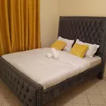 One Bedroom Fully Furnished Airbnb In South B