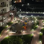 Apple Tree Apartment - 3Beds -3Bedroom - 4 Washroom