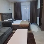 Jeyem Homestays Studio A1302-Othaya Road , Kileleshwa