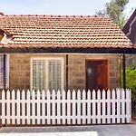 Kongoni House