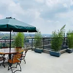 Premium Executive 3 Bedroom Apt With Skyline Views