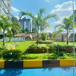 Premium Executive 3 Bedroom Apt With Skyline Views