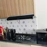 Laurel Hill Suites Palace
