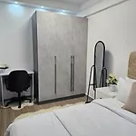 Chic 1-Bedroom At Riverside Drive! B\'S Modern Comforts