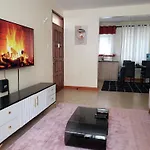 Cj Suites - Executive 3Br Near Jkia And Sgr