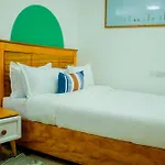 The Stadeview In Nairobi West By The Manna Stays