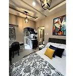 Cozy Studio In Woodley Court, Kilimani