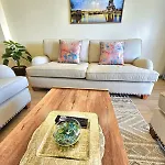 Modern Retreat Residencies With Amazing Breathtaking City Views,Heated Swimming Pool ,Gym ,Private Ample Parking Space Which Offers A Luxurious Living