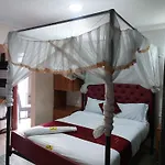 Toque Hotel