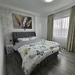 Dpfa\'S Elegant Fully Furnished One Bedroom Apartment