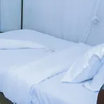 Lazarus Kaka Hotel Urbane