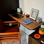 Karen Hardy Executive Homestay