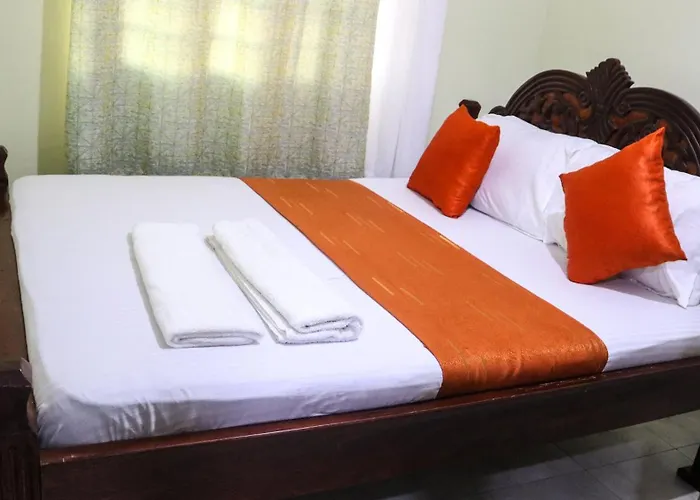 Zedek Suite 103