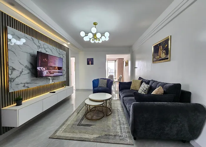 Samara\'S House