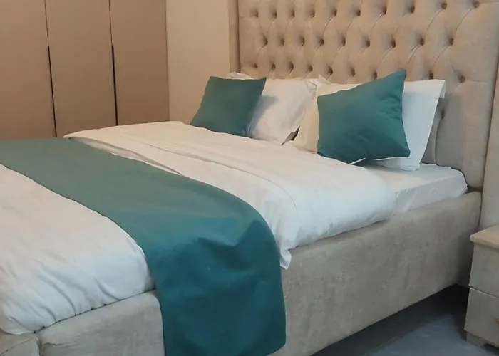 2 Bedroom Cosy Apartment