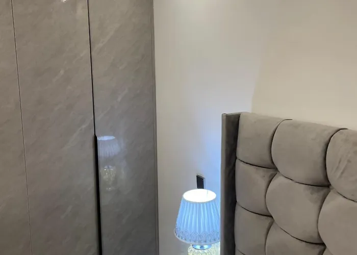 Amazing One Bedroom