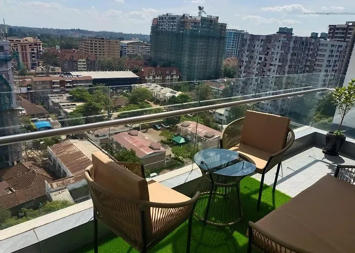 Silver Harbor Apartment