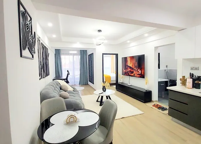 Luxury Condo With Rooftop Swimming Pool And Gym In Westlands