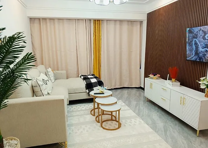Elegant Classy Apartments With Amazing City Views, Heated Swimming Pool ,Ample Parking Space, Gym And Rooftop Chill Spot