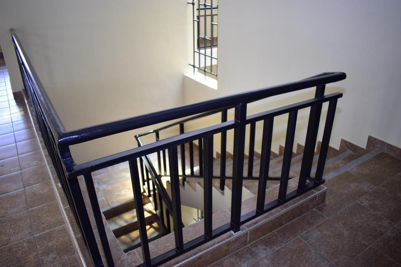 Apartment West Luxury Homes *