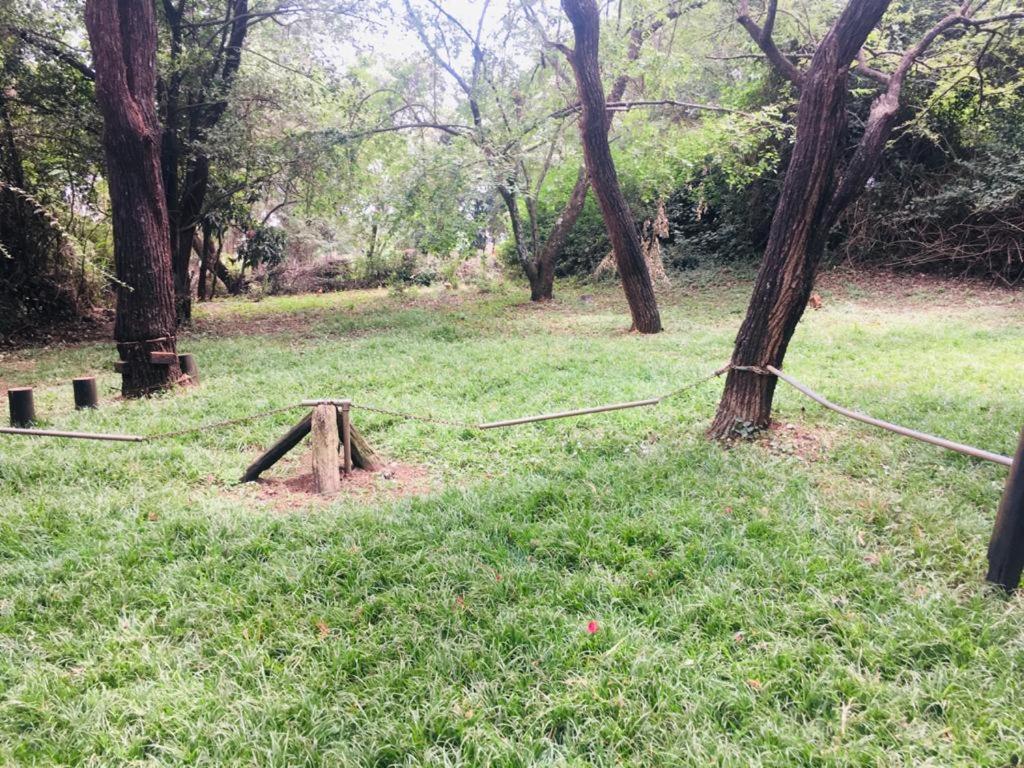 Idyllic Mistley House And Gardens Off Kamiti Road. Acampamento Nairobi