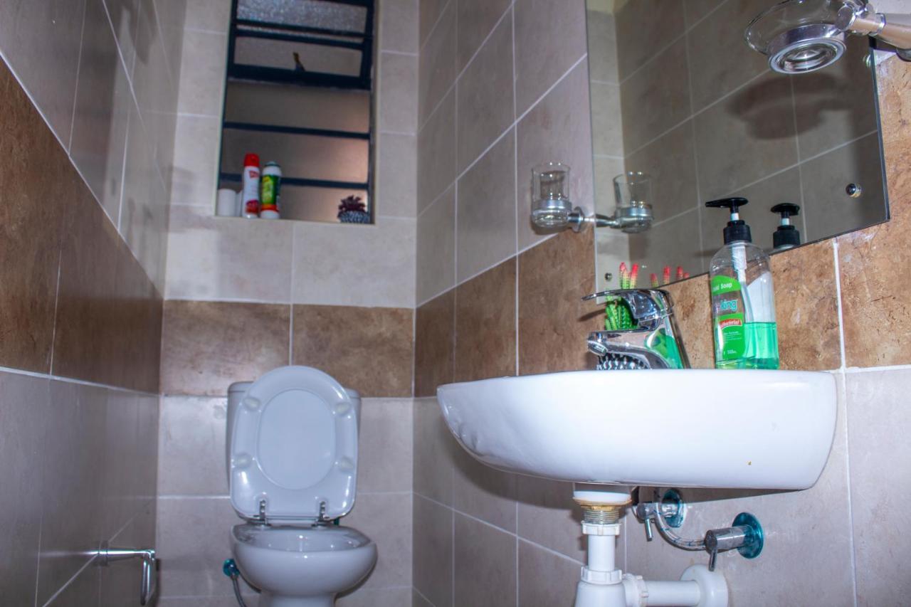 Kasty T Apartments- W Place Apartment *