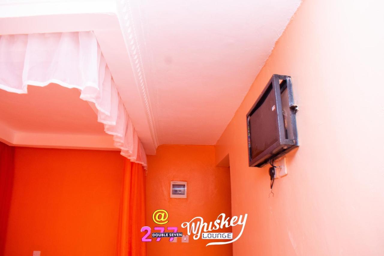 277 Luxury Kenya Bed & Breakfast Nairobi