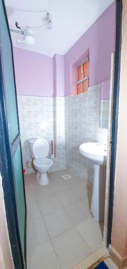 277 Luxury Kenya Bed & Breakfast