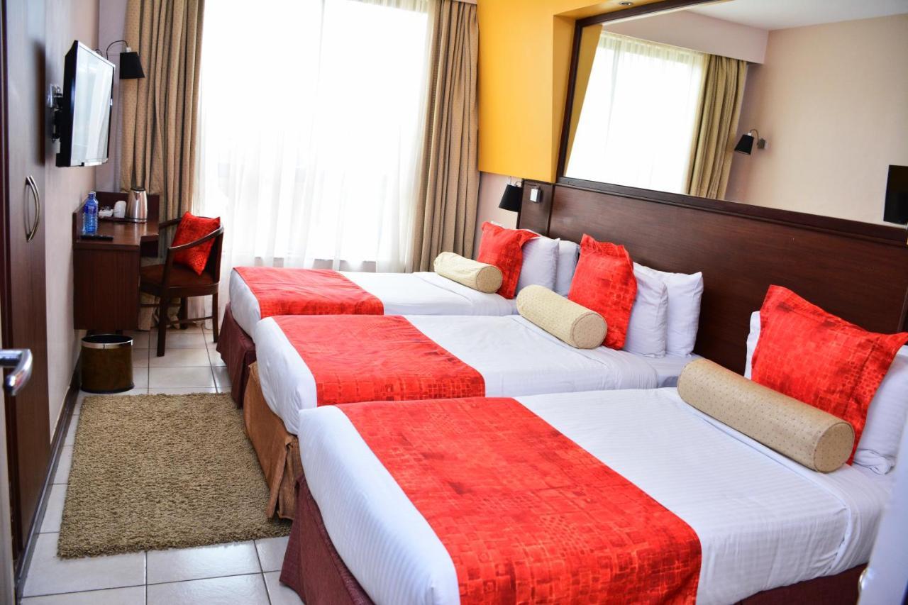 Rio Hotel 4*