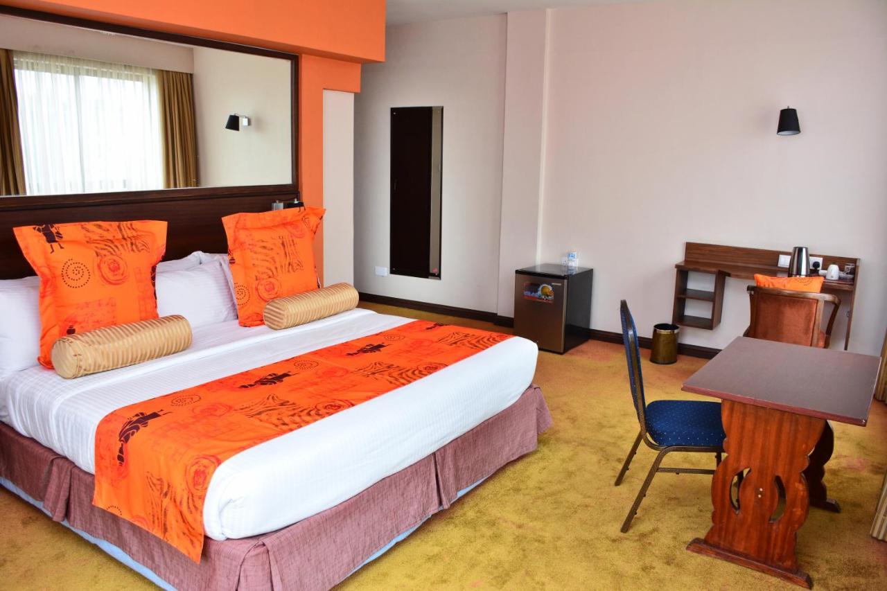 Rio Hotel 4*