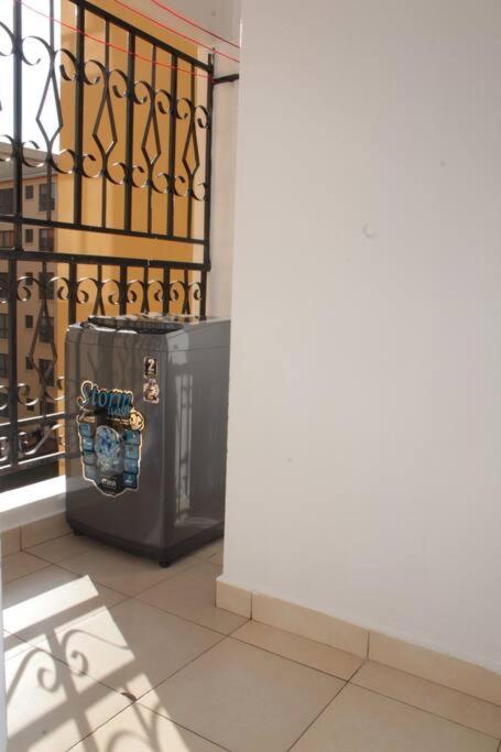 Royal Blue 3 Bedroom Apartment *
