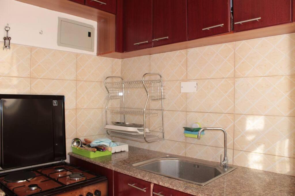 Royal Blue 3 Bedroom *