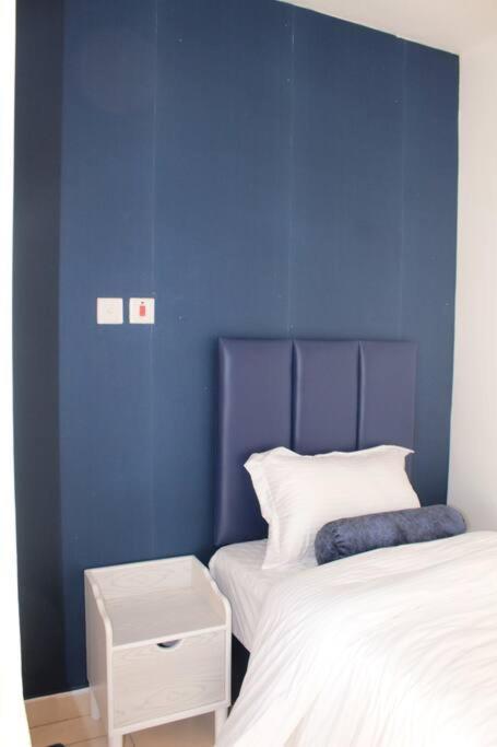 Apartment Royal Blue 3 Bedroom