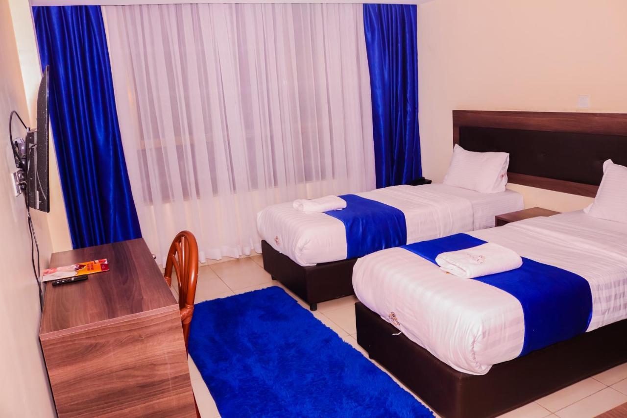 Sakina Hotel