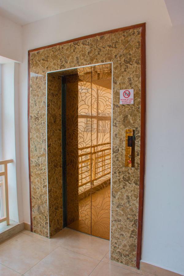 Imagine By Benaa , Elegant 1br In Kilimani Wifi With Pool *