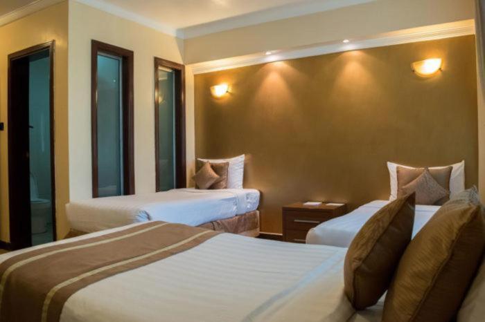 Summerdale Hotel