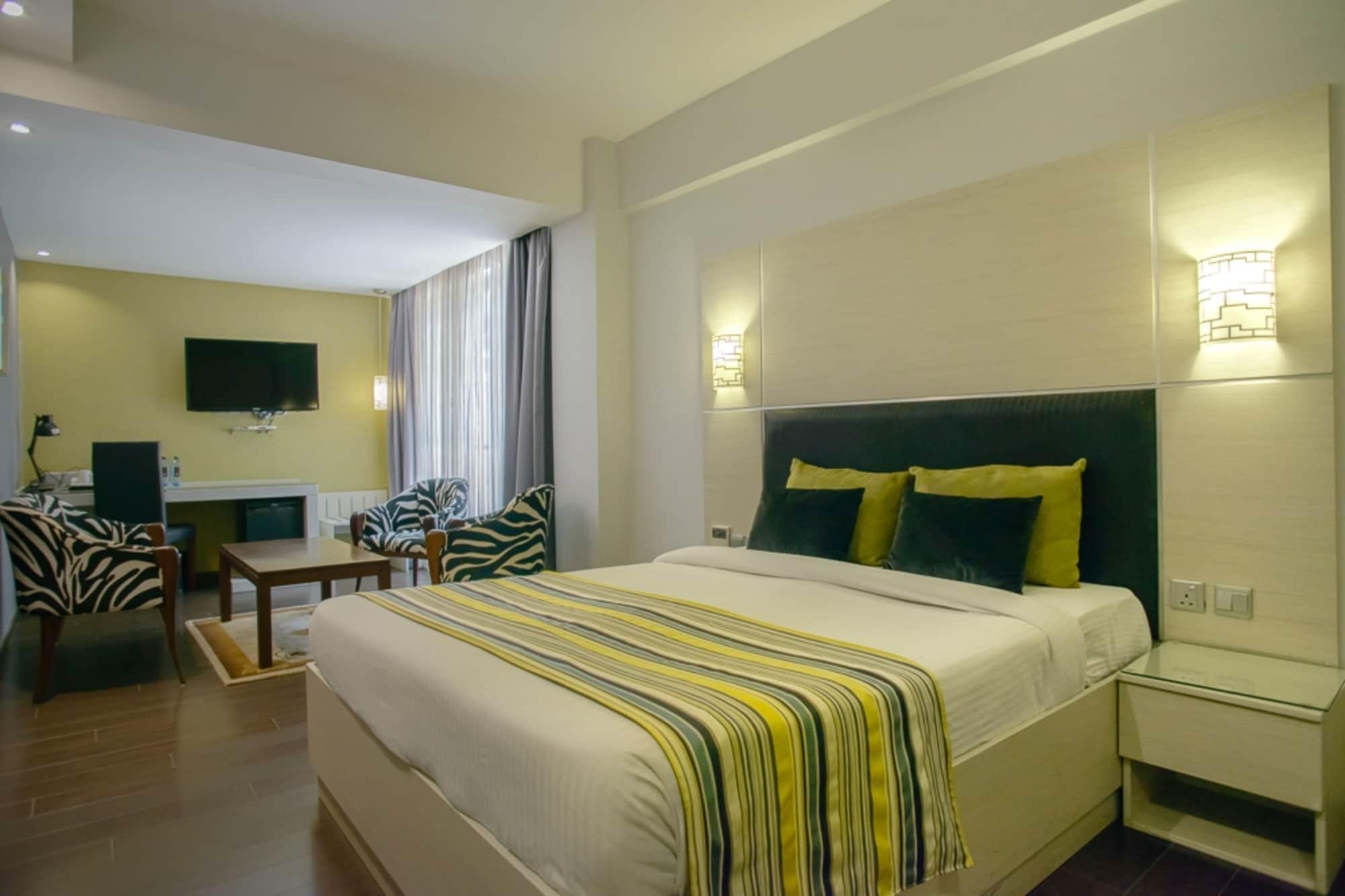 Cloud & 4* Nairobi