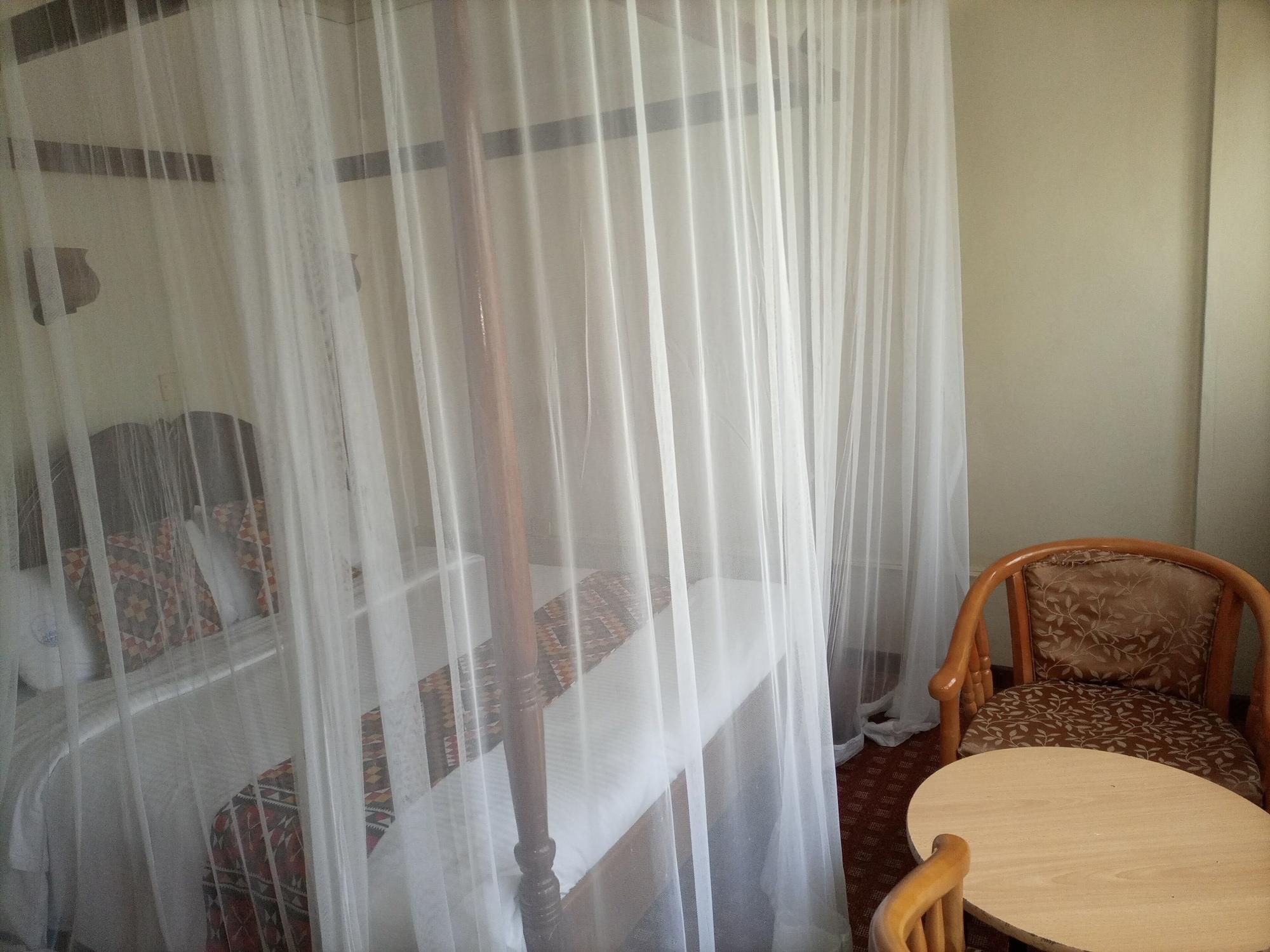 Hotel Park Place 3*
