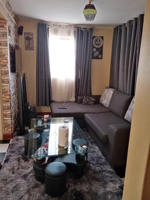 Cozy 1-bedroom In Donholm, Apartment *