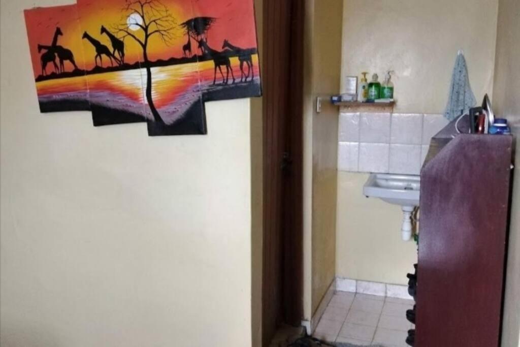 Apartment Cozy 1-bedroom In Donholm, Nairobi