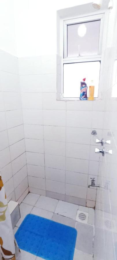 1 Bedroom - Racecourse Gardens Bed & Breakfast