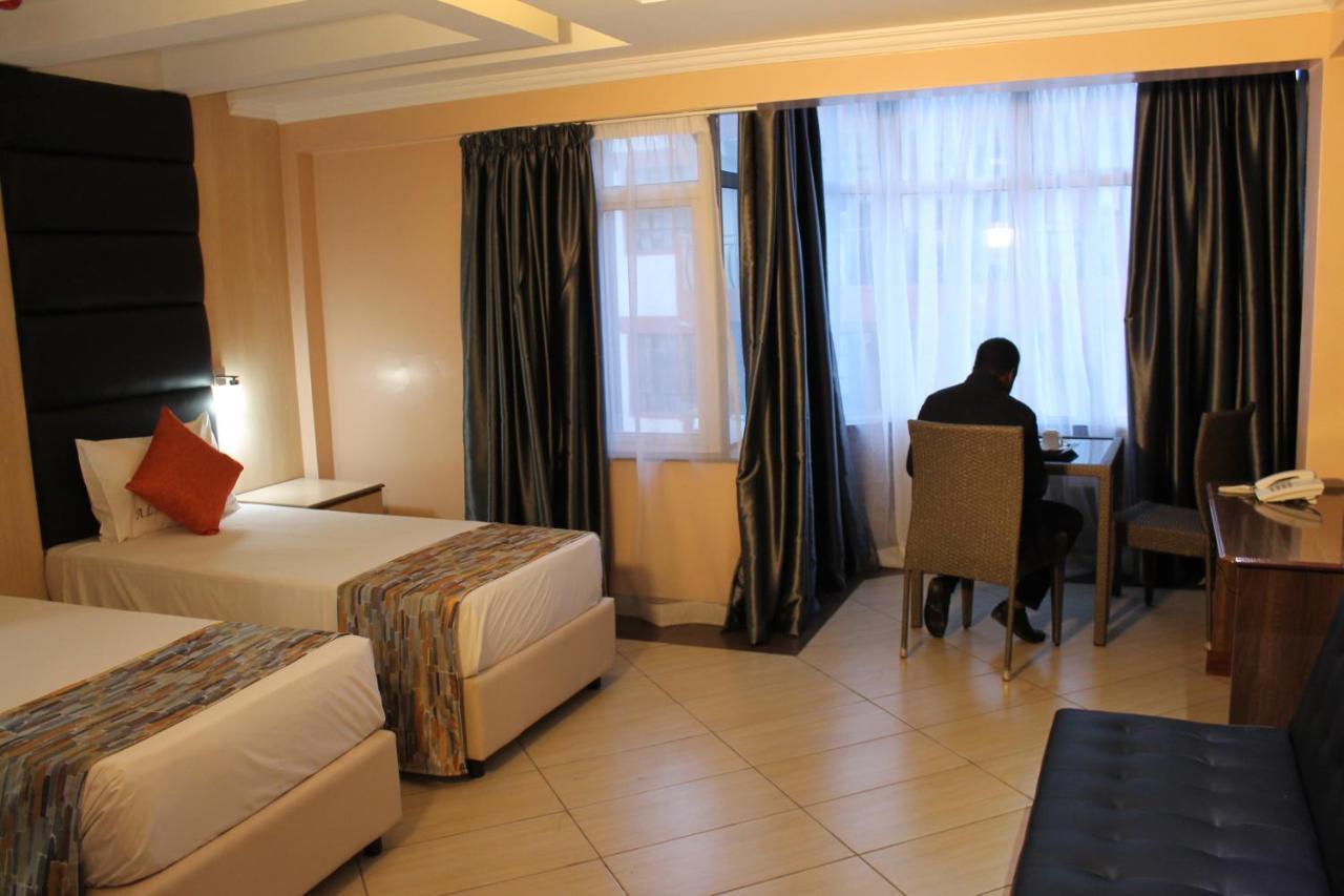 Airport Landing Hotel